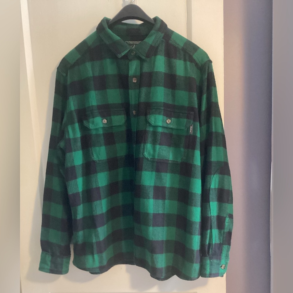 Woolrich long-sleeve men’s plaid flannel shirt